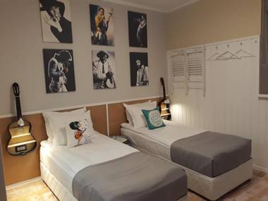 Three Dolphins Hotel