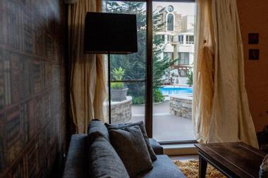 Tenerra Lux Apartment