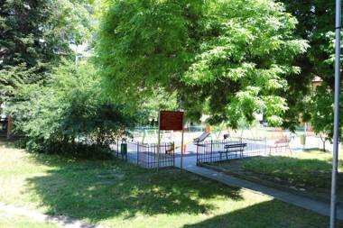 Central Varna Apartment - Lets4Holiday