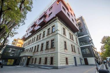 City Apartments Triumph