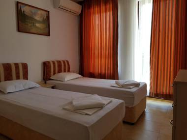 Golden Sands Rentals Apartments