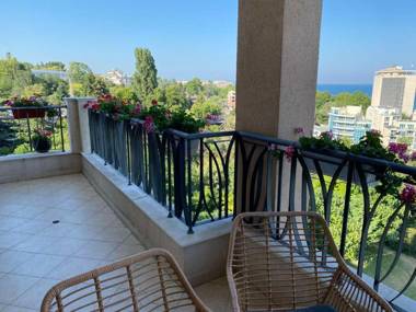 Elegantz Apartments 2