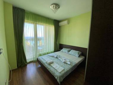 Elegantz Apartments 2