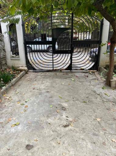 Апартамент 27 юли