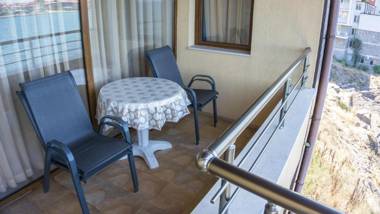 Sozopol Apartment with Sea View