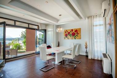 Luxury House on Buzhaka