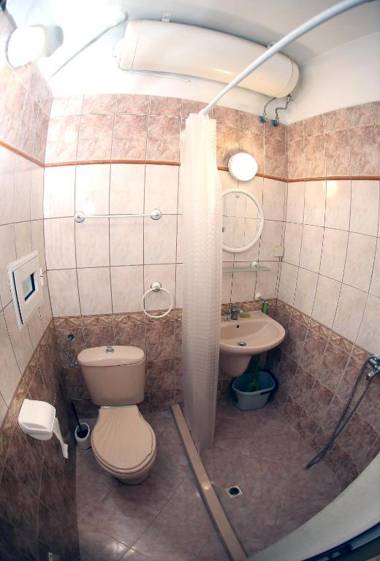 COLORED HOUSE Apartments