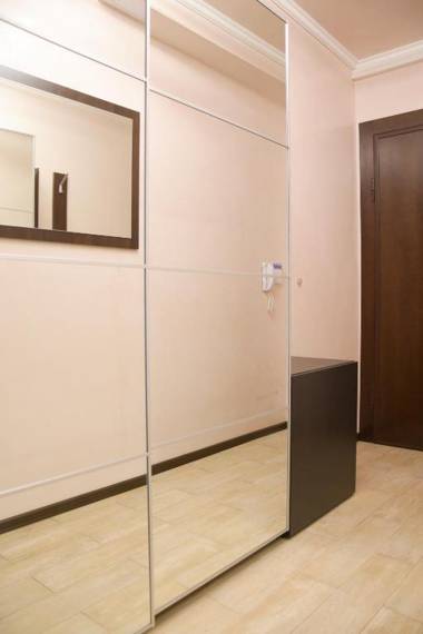 DERELLI Deluxe and DERELLI Adorable apartments