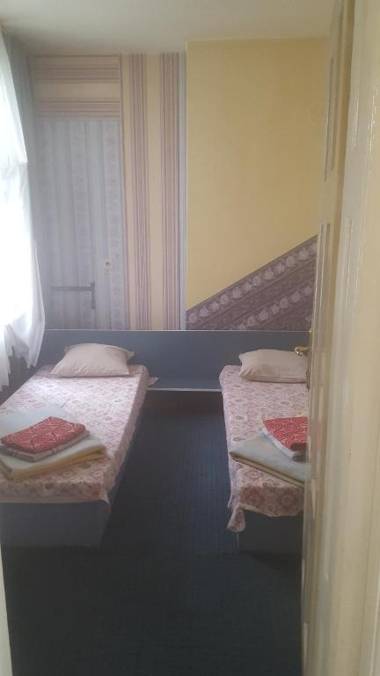 Hostel Alex 1