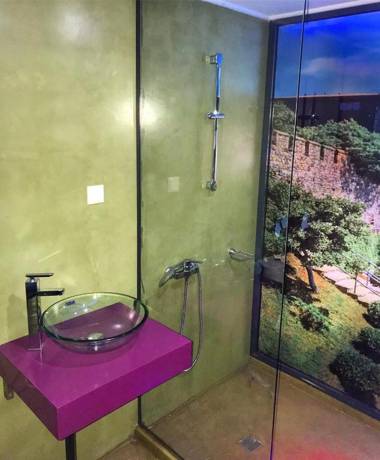 Central Point Boutique Hotel