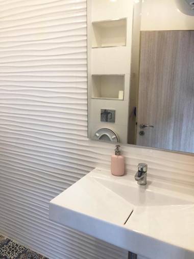 Turquoise and Magenta Apartments