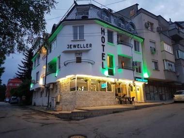 Jeweller Hotel