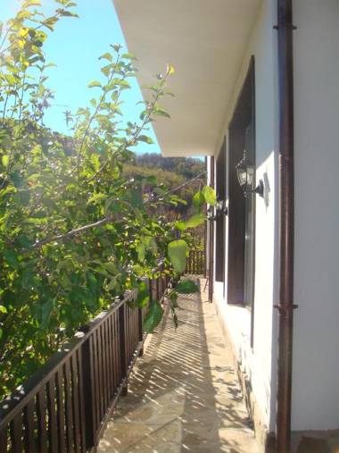 Family Hotel and Restaurant Plamena