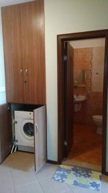 Private Apartment - Sunny House