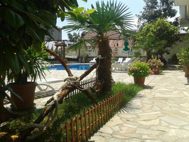 Saint George Family Hotel