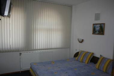 Aseva House Family Hotel