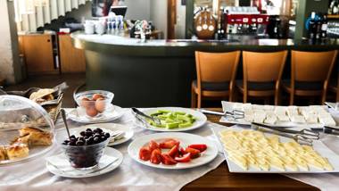 White Lavina - Ski Bike Hike