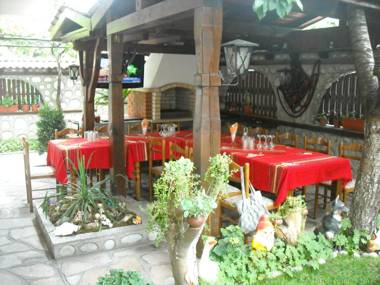 Boyadjiyski Guest House