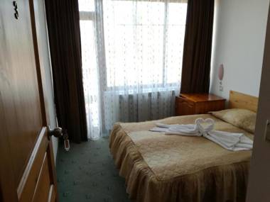 Guest Rooms Grachenovi