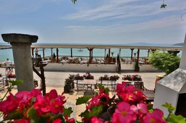 White House Family Hotel Spa zone