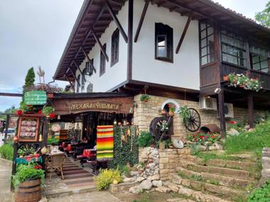 Guest Rooms Cheshmata