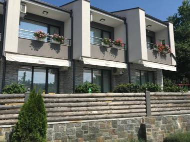 Family Hotel Friends Villa