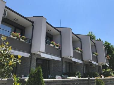 Family Hotel Friends Villa