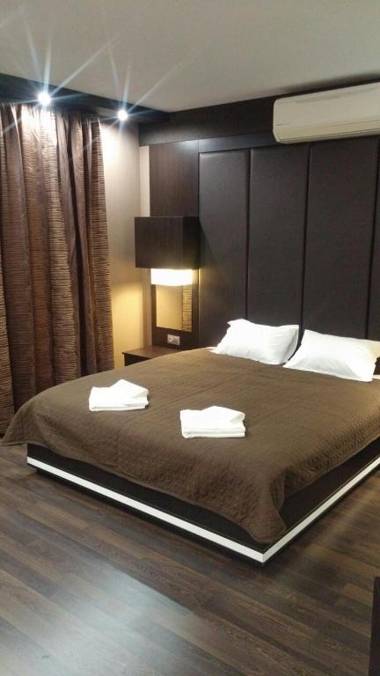 Studio Mountain Dreams Deluxe