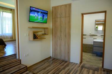 Къща за гости Forest dream