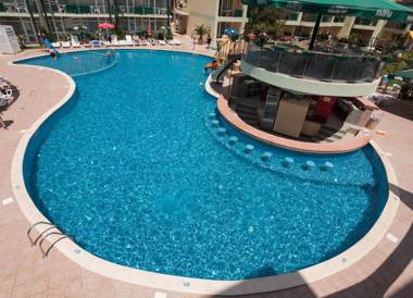 Sunny Day Club Hotel