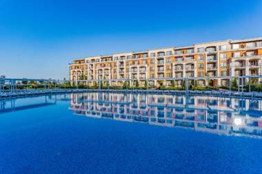 Premier Fort Beach Hotel