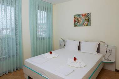 Mars Apartments in Complex Shipka