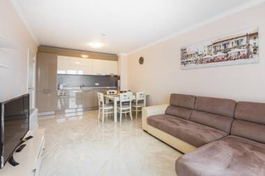 FLORENCE SUITES APART HOTEL