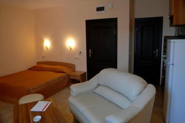 Aparthotel Rose Village