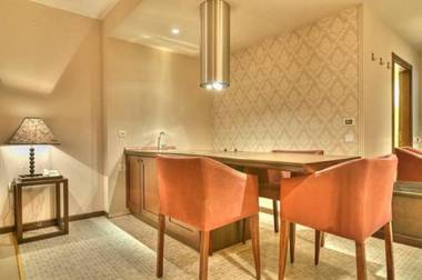 Royal Beach Apartments