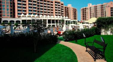 Royal Beach Apartments