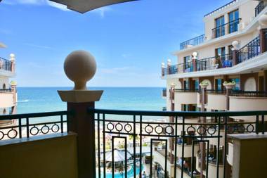 Golden Rainbow Beach Hotel