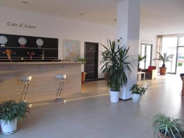 Aparthotel Cote D'Azure