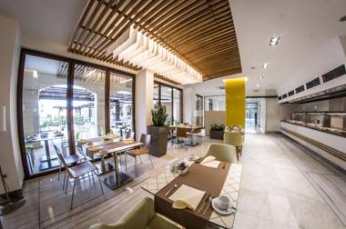 Prestige Sands Resort