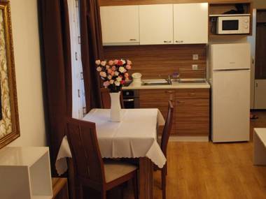 Apart Sweet Homes 5 - Apartments for guests