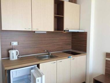 Flower Street provides accommodations with free Wifi air conditioning