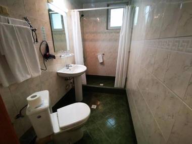 Kini Park Hotel All Inclusive & Free Parking