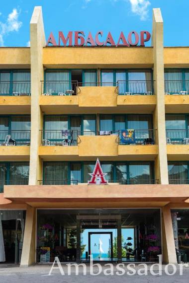 Hotel Ambassador - Free Parking