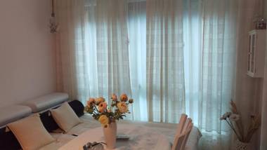 Sunrise Complex Apartments 5