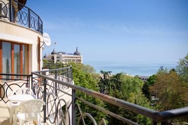 Sea View Rental Iglika Apartments