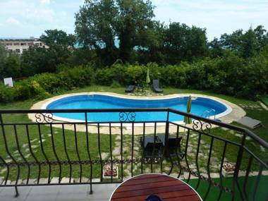 Riviera Sea VillageApartments Golden sands