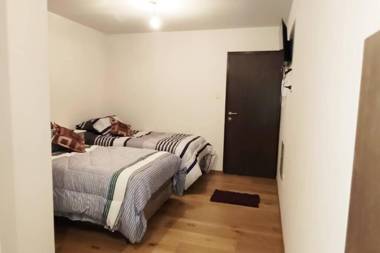 Departamento único Ave Paraíso.