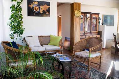 Bright & Comfy Apt in LP