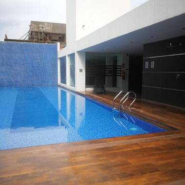 Monoambiente de lujo en Equipetrol - Onix 111