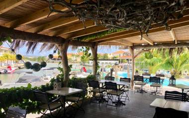 Ocean Breeze Boutique Hotel & Marina